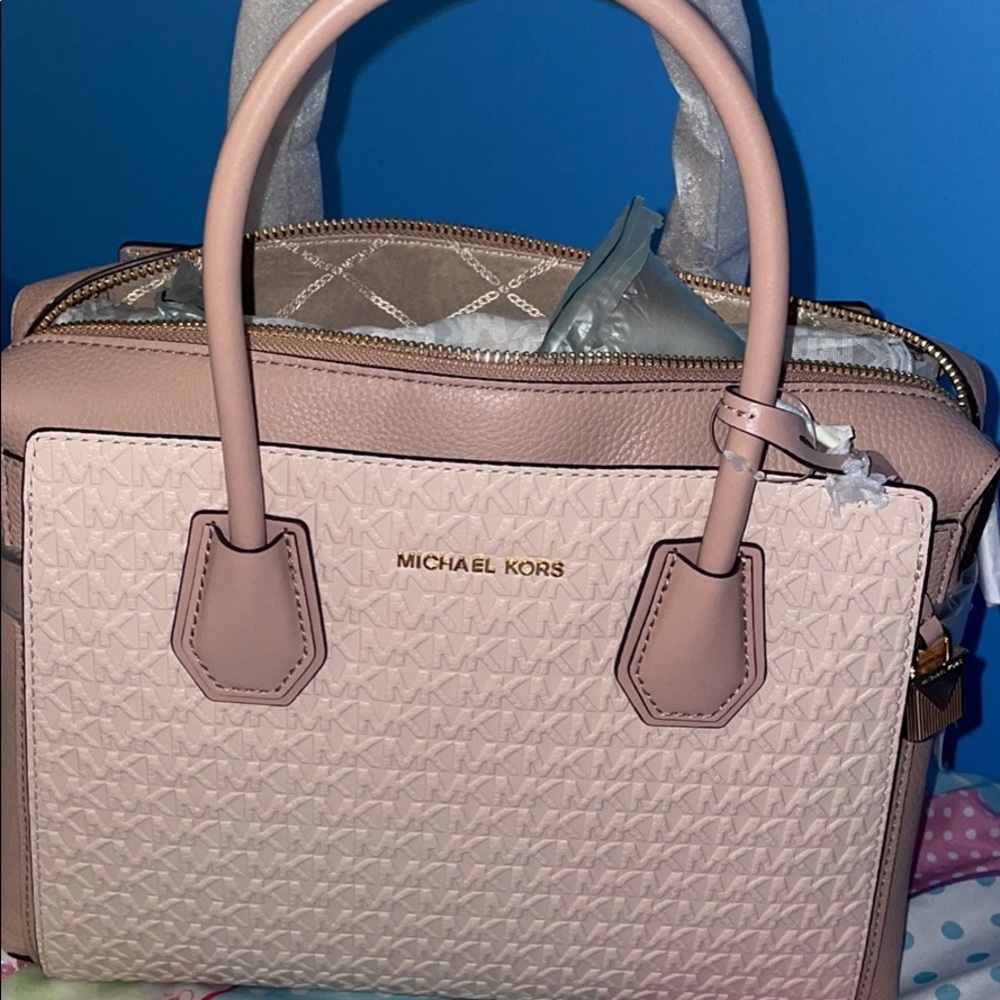 Pink Michael kors purse